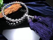 天然水晶 クリスタル 片手 略式 念珠 主玉約10mm 親玉約11mm 二天玉約8mm 落ち着きと品格を備えた念珠 日常から法要まで幅広く使える一本 人絹房仕立て