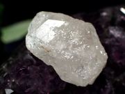 希少な大粒 フェナカイト(フェナサイト/フェナス石) 結晶原石 最大幅約17.9mm 約11.6ct フェナサイト フェナス石 世界一波動の高い石