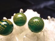 極上微細金塗り彫刻 グリーンアゲート お経彫り ビーズ石 サイズ：約10mm 般若心経彫りビーズ 天然石 パワーストーン 天然石 inmy-10 -s