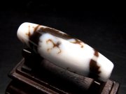 三本爪 A至純天珠 龍神白天珠 りゅうじん しろ てんじゅ サイズ：約37ミリ 1個売り 極上 天然石 ビーズ パワーストーン 現品撮影の2個 te-s パワーストーン