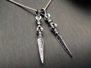 不動明王が持つ宝剣 九徹剣 シルバーペンダントトップ 縦56mm前後 1個売り 高品質 Silver925 sai