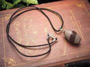 シバリンガム ネックレス サイズ約2.5cm-3.5cm ネックレス長さ約50cm ヒンズー教の最高神 シヴァ神の象徴 インド・ナルマダ川産