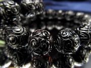 黒水晶 マニコロ彫刻ブレスレット 12mm-12.5mm×17珠前後 天然チベット マニ車モチーフ チベット密教法具 チベット産 パワーストーン 天然石