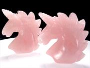 ローズクォーツ ユニコーン 彫り 高さ約50mm 重さ45g-55g前後 1個売り 恋愛運上昇 インテリアに 風水グッズ ユニコーン 置物 パワーストーン 天然石