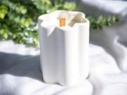 アロマキャンドル 高さ約8.8cm×直径約7.3cm 木製芯使用 香りと音で癒しの空間をお届け 天然由来ソイワックス使用 たっぷり大容量 燃焼時間約30時間