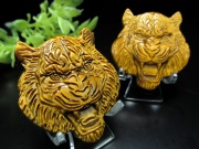 くっきりシラー タイガーアイ 虎 彫刻置物 1個売り 重さ約20g-30g 繊細な天然石 彫刻置物 力強いシラー効果 トラ彫刻 虎目石 お金がたまる石 南アフリカ産