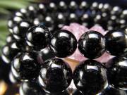 AA 黒針たっぷりタイプ ブラックルチルクォーツ ブレスレット 8.5mm-9mm×22珠前後 光が通った際に見えるたっぷり黒針の煌めき 厄除け効果も 勝負時に