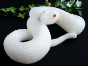 店頭展示中 開運・再生・縁結び！ 天然石（漢白玉）白蛇 彫刻置物 最大幅約206mm 重さ1377g 1点物 インテリアに 縁起物