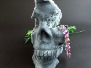 唯一無二、幻影ドクロ ゴーストスカル 彫刻置物 最大幅約165mm 重さ約1897g 生命の再生を象徴するモチーフ 秀逸 一刀一石彫り 一点物 四川産 パワーストーン