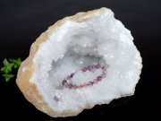空間たっぷり 特大サイズ 自然の神秘 モロッコ産ジオード 晶洞 水晶原石 ハーフ 約4652g 完全浄化に 極上キラキラ水晶 クォーツ 天然石などの浄化に