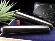 ギャランティカード付属 シュンガイト シュンガ石 マッサージワンド 長さ約95mm 太さ約19mm 地球上で唯一の天然フラーレンを含む希少鉱物 カレリア共和国産