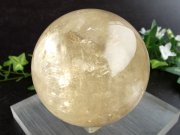 5A 超透明 キラキラ ゴールデン カルサイト 丸玉 台座付 直径約86mm 重さ933g 繁栄と成功の象徴 丸玉置物 一点もの メキシコ産 パワーストーン 天然石