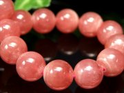 店頭展示中 透明感有り 4A+ インカローズ ブレスレット 9.5mm-10mm×20珠 ロードクロサイト 薔薇色の人生を象徴する石 アルゼンチン産 bl- パワーストーン