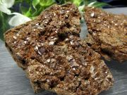 希少 国産原石 エピドート共生あり グロッシュラー ガーネット ラフ原石 1個売り 重さ130g-140g 原石ならではの天然のエネルギー 岩手県気仙郡住田町奥新切