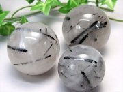 ブラックルチルクォーツ 丸玉 直径約50mm-52mm 1個売り 黒針水晶 勝ち運ルチル 邪気払いの石 ブラジル産 パワーストーン 天然石