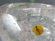 激レア・気泡が端から端まで動く 水入り 水晶 磨きタンブル 最大幅44mm 重さ38.2g 扇形カット 強力な癒しの力 古代の水を封入した水晶 最強のお守り 1点物