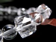 3A 天然水晶 デザインブレスレット キューブ幅約9.5mm-10mm 丸珠約6mm-7mm クリスタルデザインブレス 透明感抜群天然水晶使用 純粋と浄化を象徴する石
