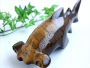 金運×金運 最強の組み合わせ シュモクザメ ハンマーヘッドシャーク タイガーアイ彫刻置物 最大長172mm タイガーアイ 金運、財運、繁栄、幸運を招く縁起物