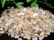 先着100kg分 たっぷり1kg ゴールドルチル 針入り 水晶さざれ 粒サイズの約4mm-10mm 1kg 金運 勝負運 限定 ルチルクォーツサザレ ブラジル産 レジン用 さざれ