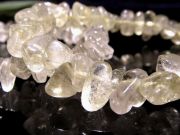 リビアングラス さざれ ブレスレット 粒サイズ幅5mm-11mm 程良い透明感 ランダムポリッシュさざれ エジプト政府採掘禁止 リビアの天然ガラス