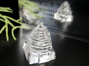 富を司るシュリヤントラ マニカラン水晶シュリヤントラ ギャランティカード付き 高さ約24mm 約11.7g 『地球最後の秘境』パワースポットの最高峰ヒマラヤ山脈