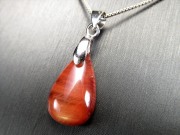 5A アンデシン ドロップ型 ペンダントトップ 幅約18mm×11.5mm 重さ約1.8g 超透明 本当の自分 に近づく変化を促す石 極上カラーチェンジアンデシン中性長石
