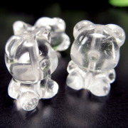 激安宣言 1粒売り 縦穴タイプ 天然水晶 クマ型 ビーズ 約15mm×10mm 澄んだ輝きを放つ天然水晶 ハンドメイド くま アクセサリー クラフト 手芸 ブラジル産