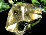 シトリン フリーフォーム ポリッシュ 最大幅66mm 重さ108g 濃厚発色 黄水晶 11月の誕生石 一点もの ブラジル産 パワーストーン 天然石