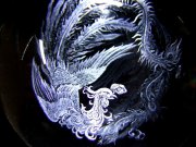 夫婦円満 鳳凰 クリスタルガラス製 丸玉 直径約80mm レーザー彫刻 幻想的に浮かび上がる彫刻 吉祥の霊鳥 置物 縁起物 彫り物 台座付き inmy パワーストーン