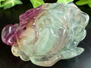 フローライト 薔薇 彫刻 置物 最大幅82mm 重さ160g フローライトが咲かせる 二つの顔を持つ奇跡の薔薇 1点物 アフガニスタン産 パワーストーン 天然石