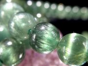 3A+ グリーン アパタイト ブレスレット 5mm-5.5mm×37珠前後 シルキーなキャッツアイが輝く 淡く爽やかなグリーンカラー 透明感あり
