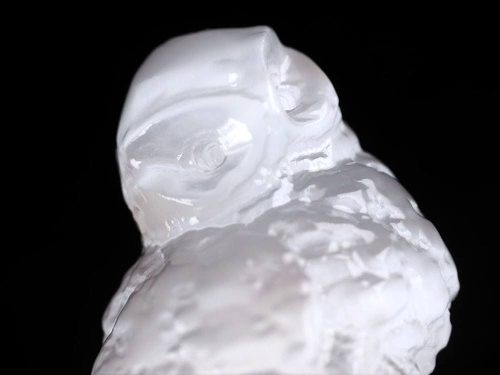 セレナイト（透石膏）フクロウ 彫刻 置物 タイプB 高さ約9cm-10cm 1個売り 幸運を呼び込む鳥 縁起物ふくろう（不苦労）モチーフ 聖母マリアのガラス シルクのような繊維質 メキシコ産