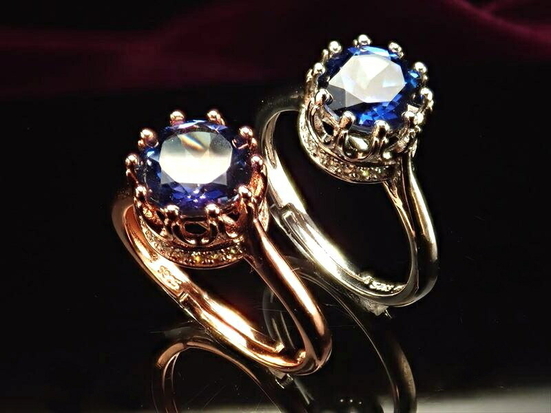 激安宣言 5A ブルーミスティックトパーズ リング ラウンドブリリアントカット 石サイズ縦約7mm 1個売り ジルコニア装飾王冠モチーフ金具タイプ 極上濃色ブルー シルバーリング ブラジル産 geki-7070C1S