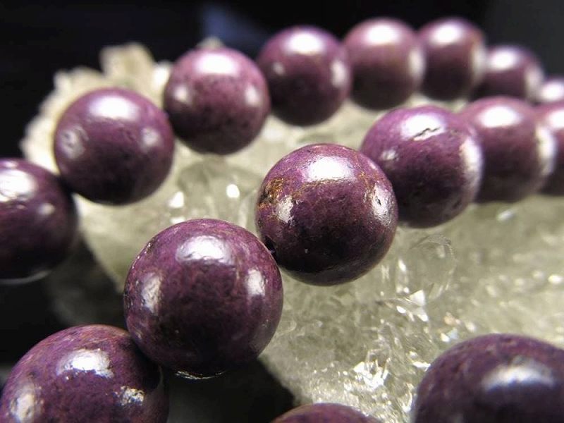 激安宣言 約10mm スティヒタイト(スティヒト石) 一連 約37cm-39cm 最新 流行のレアストーン 濃色 ピンクパープル 南アメリカ産 geki-sak
