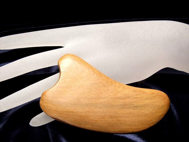 旧型 香榧木 かっさプレート 縦約100mm 木のぬくもり 木製手作りカッサプレート マッサージ用