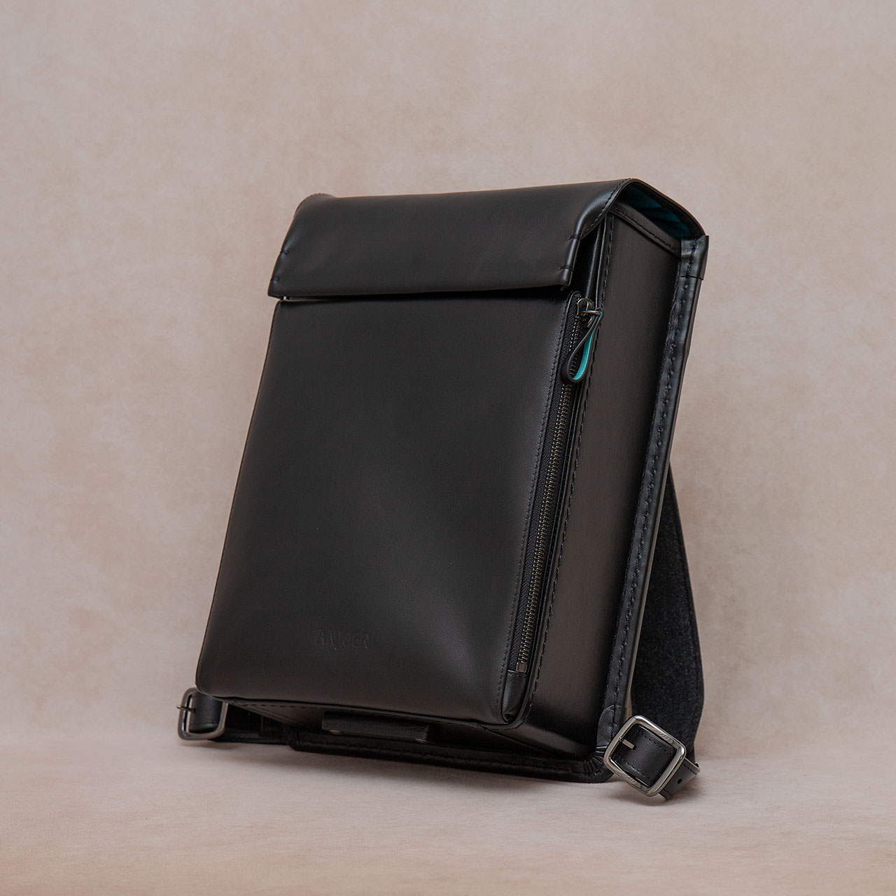 ANJOER・フラップバッグ