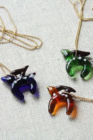 鹿のペンダント