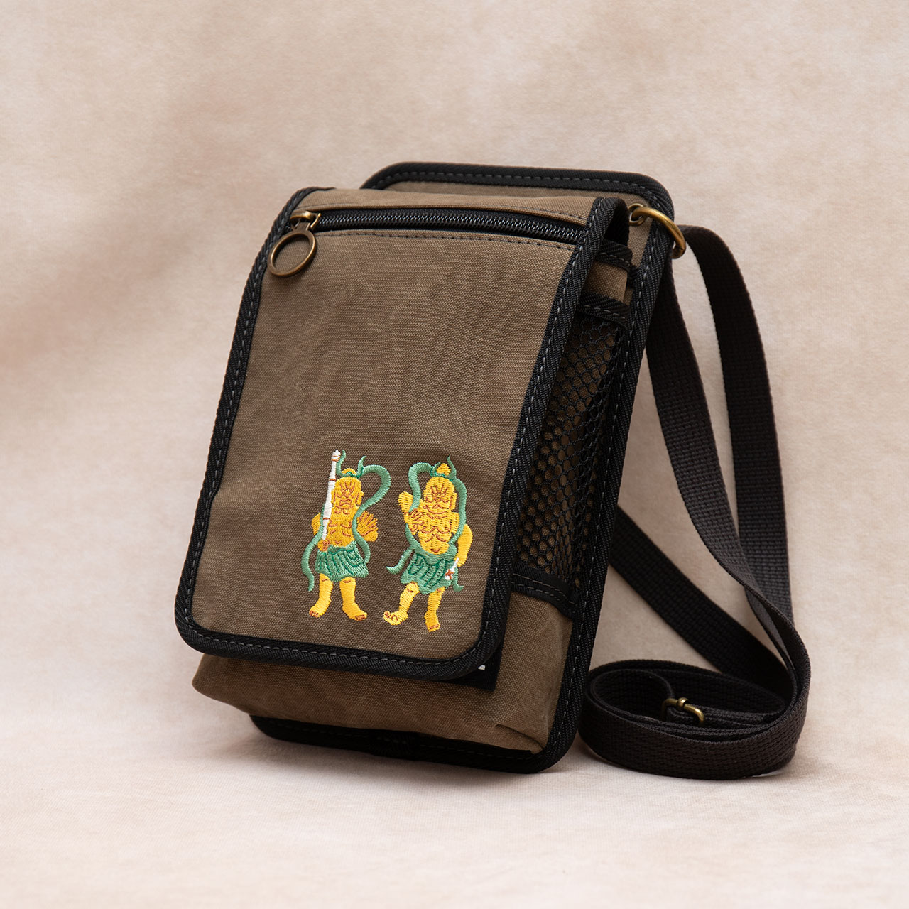 お参りサコッシュ