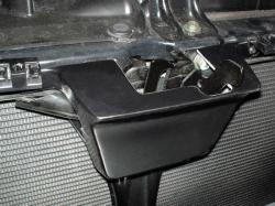 レガシィ　ＢＰ／ＢＬ　CORAZON　ボンネットキャッチカバー（未塗装）　【未塗装】