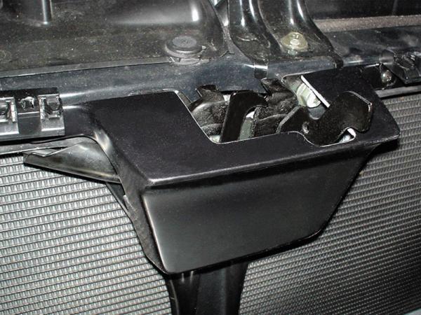 レガシィ・アウトバック ボンネットキャッチカバー（未塗装）