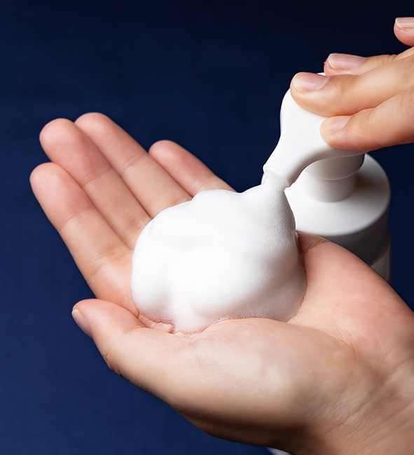 マヌカとオリゴの泡洗顔