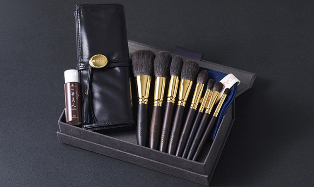 G-SET8-GLD GRAND 化粧筆8本セット/ポーチ（ゴールド）