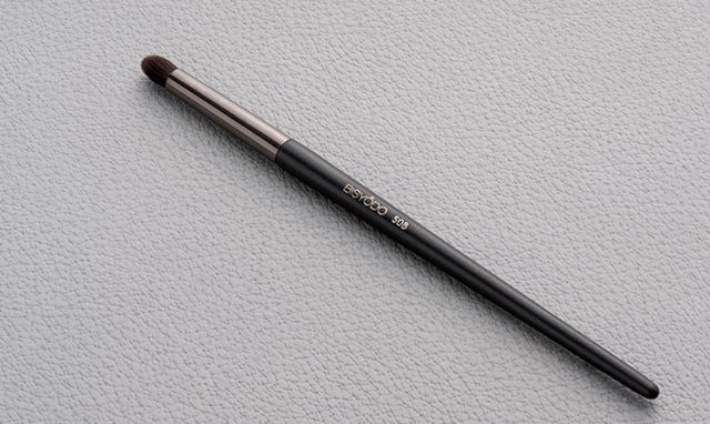 Shiori アイシャドーブラシ（丸）