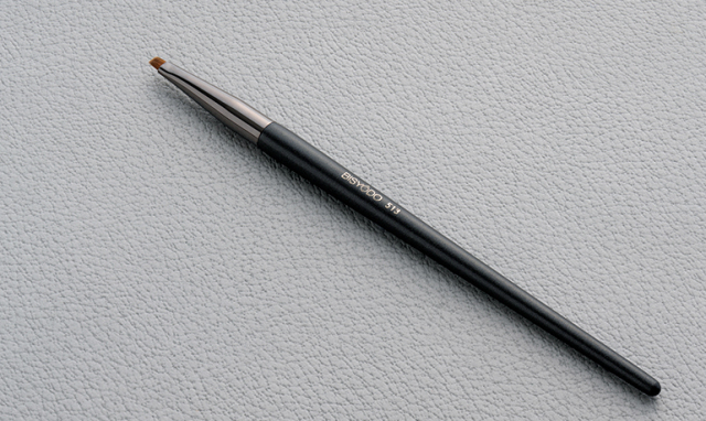 Shiori ポイントブラシ