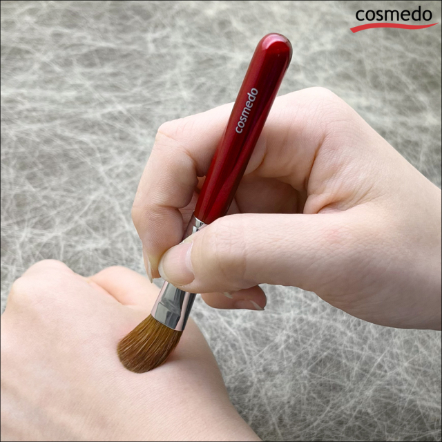 永豊堂　熊野筆　ARTIST 14-2 フェイスブラシ 赤 永豊堂 熊野筆 ARTIST 14-2 フェイスブラシ 赤 化粧筆 | 熊野筆 文宏