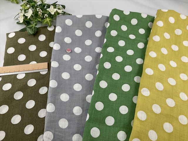 ラミー混リネン水玉プリント