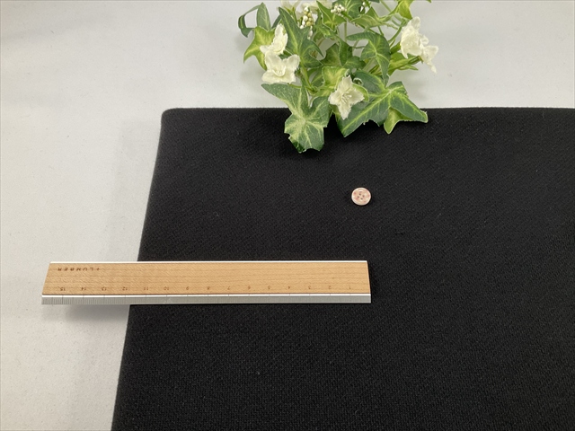 トップ糸ブラック裏毛トレーナー