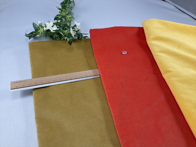 柔らか細ウネストレッチコーデュロイ