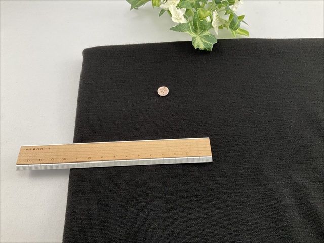 ウール混柔らかロイヤルポンチブラック