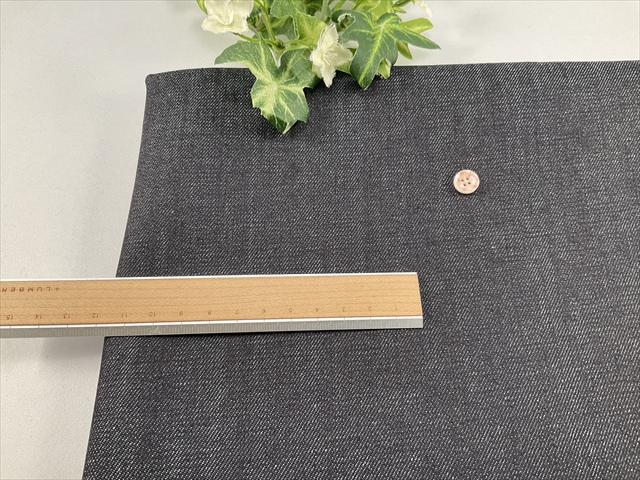 ムラ糸ストレッチデニムダークネイビー